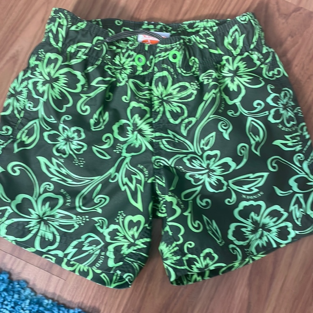 SUNDEK boys swim